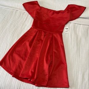 *NWT* Charlotte Russe size S Cherry Red Off-the-Shoulder Dress